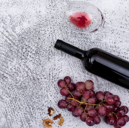 Полиция ликвидировала сеть по производству поддельного вина Grand Cru