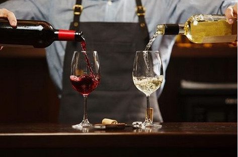 Каким должен быть бокал для дегустации вин?