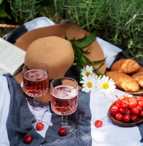 Лето – время вина и коктейлей!